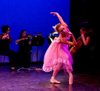 Ellen O'Connell in Interlude (Diamond/Fittante), Les Petits Ballets Santa Barbara, September 2007 Ellen O'Connell in Interlude (Diamond/Fittante), Les Petits Ballets Santa Barbara, September 2007